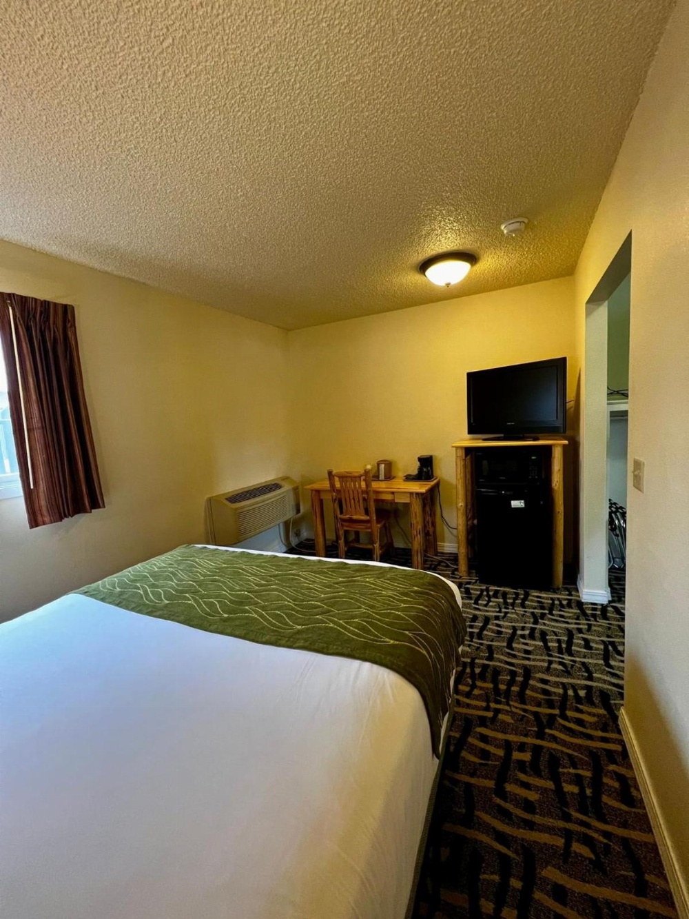 Cody Legacy Inn & Suites Main image