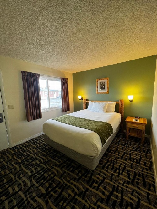 Cody Legacy Inn & Suites image 5
